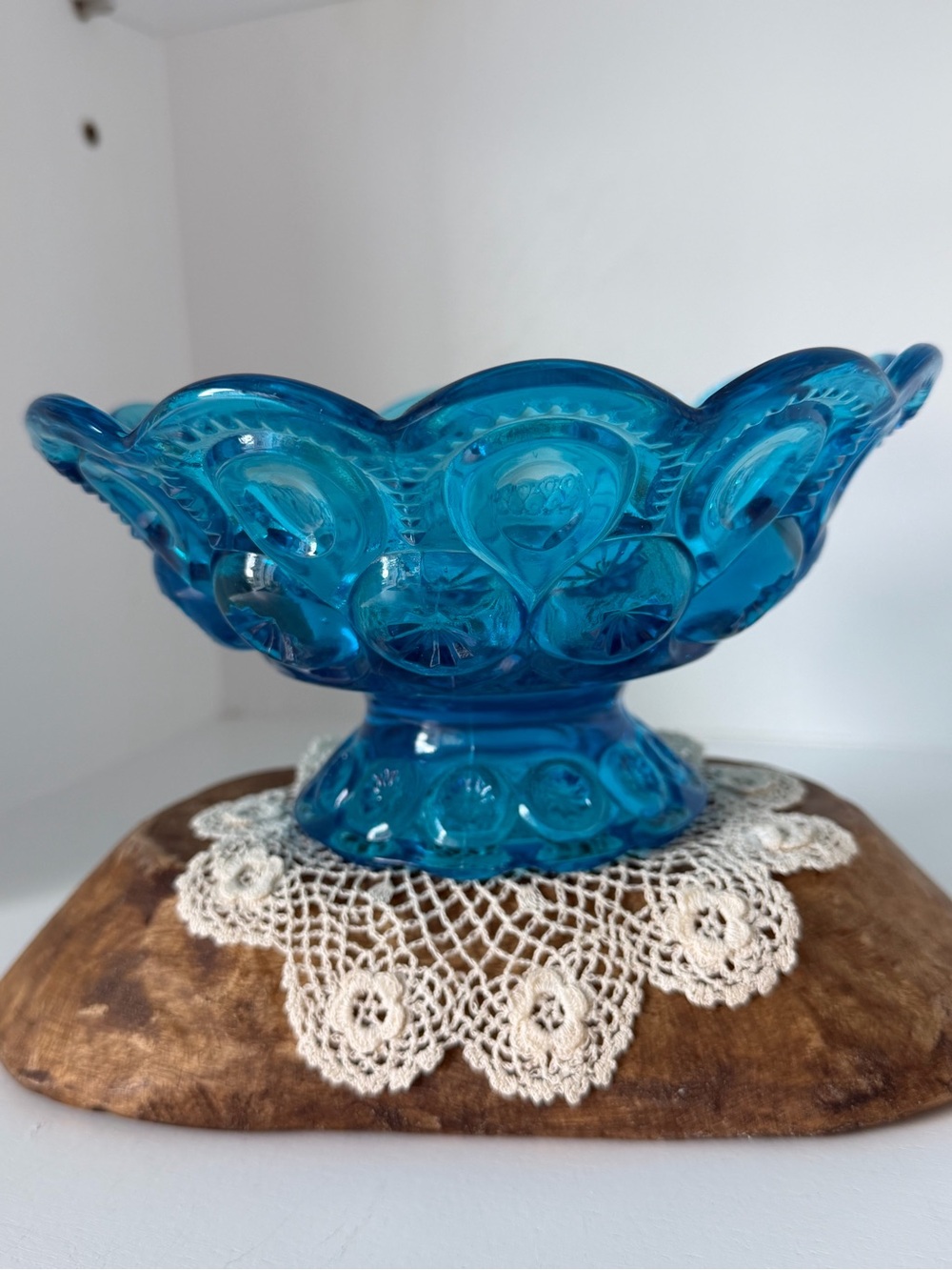 Vintage LE Smith Moon and Stars Scalloped Edge Footed Bowl